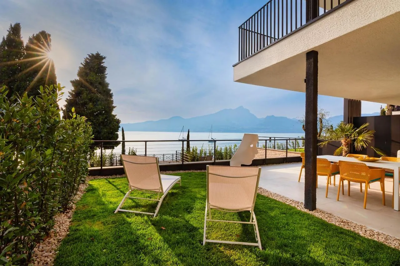 Il Sogno Al Lago Di Garda Torri Del Benaco Italië
